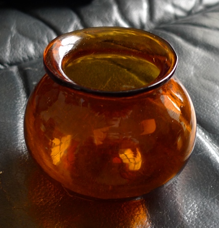 dark amber leech pot