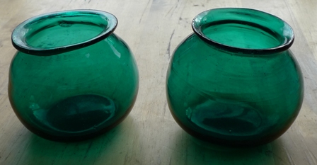 teal leech pots